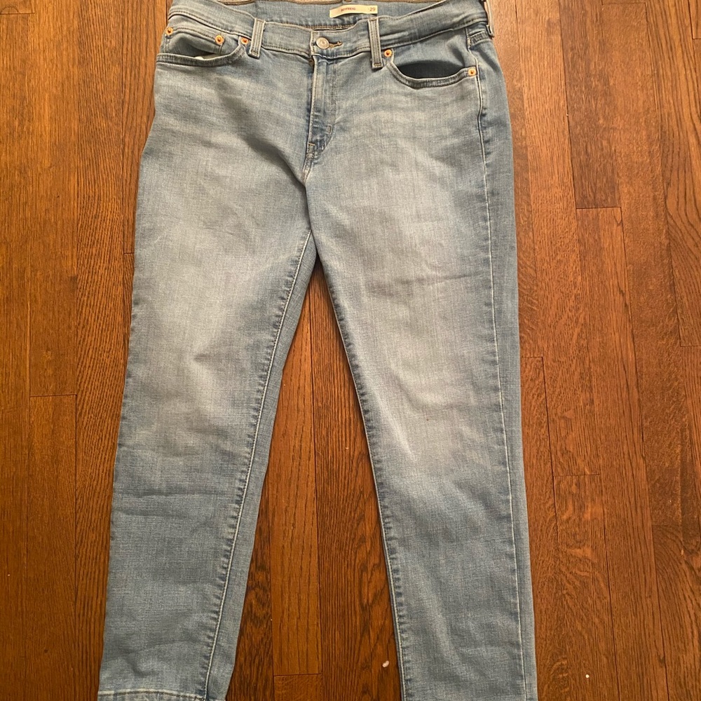 Levi’s Boyfriend Fit Size 29